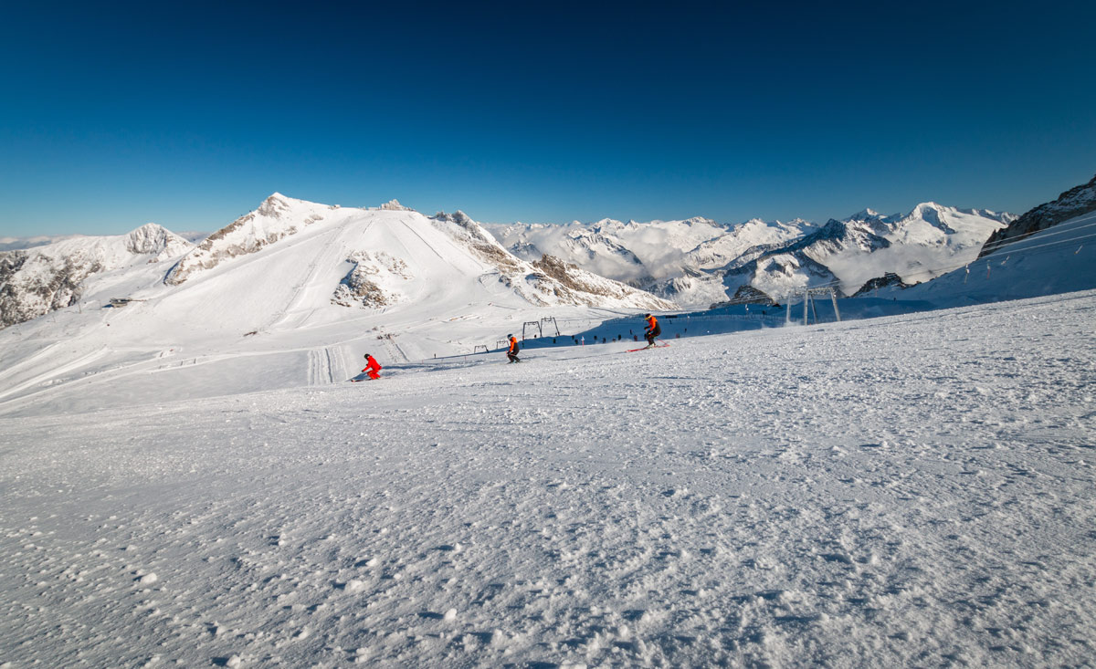 Skifahren und Pistengaudi am Hintertuxer Gletscher
